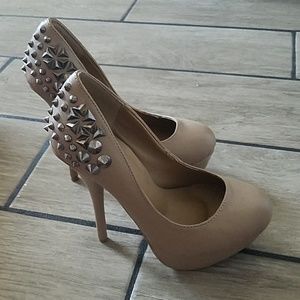Size 5 heels